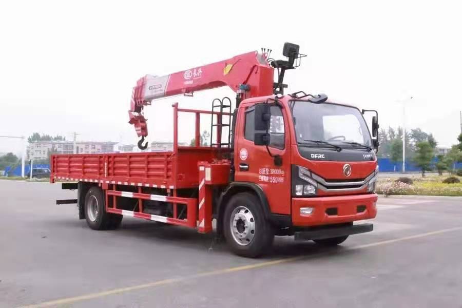 國(guó)六東風(fēng)多利卡D8單橋隨車(chē)吊