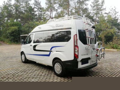 福特新全順中軸中頂B型房車
