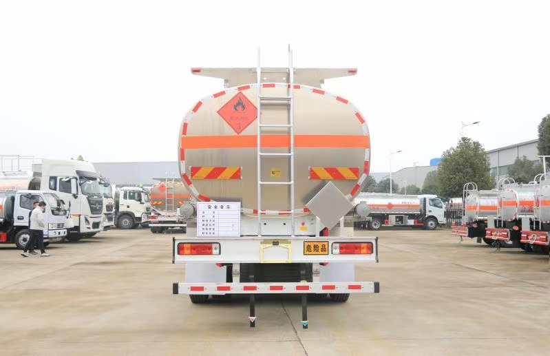 六東風(fēng)柳汽乘龍30.5方鋁合金運(yùn)油車(chē)